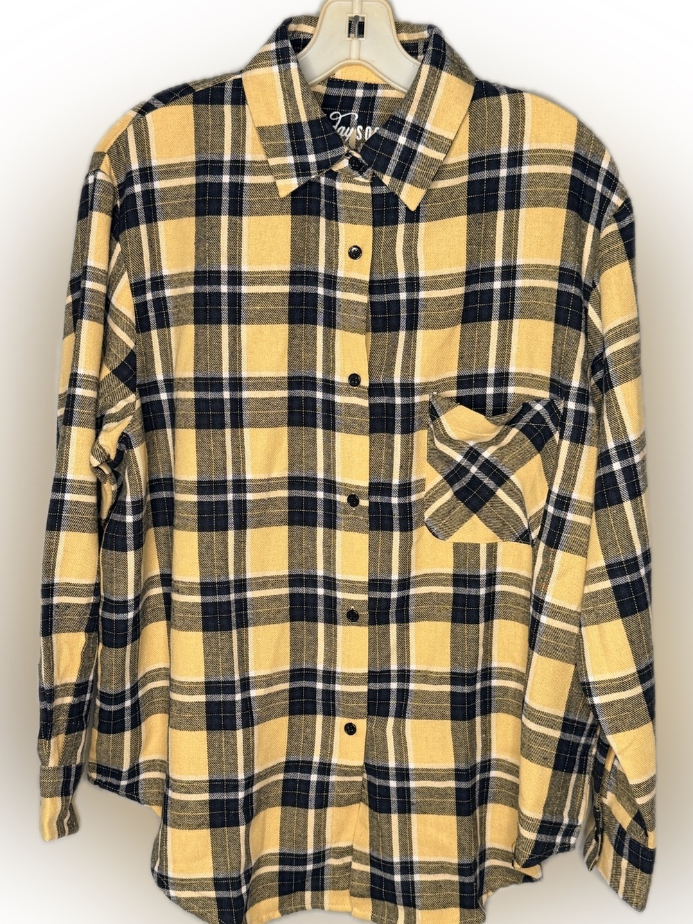 GameDay Social Iowa Hawkeyes Shirt nwot